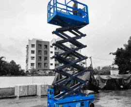 Self-propelled-scissor-lift-1